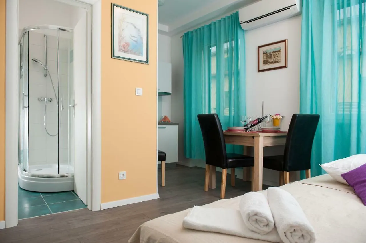 Apartment Simone Split