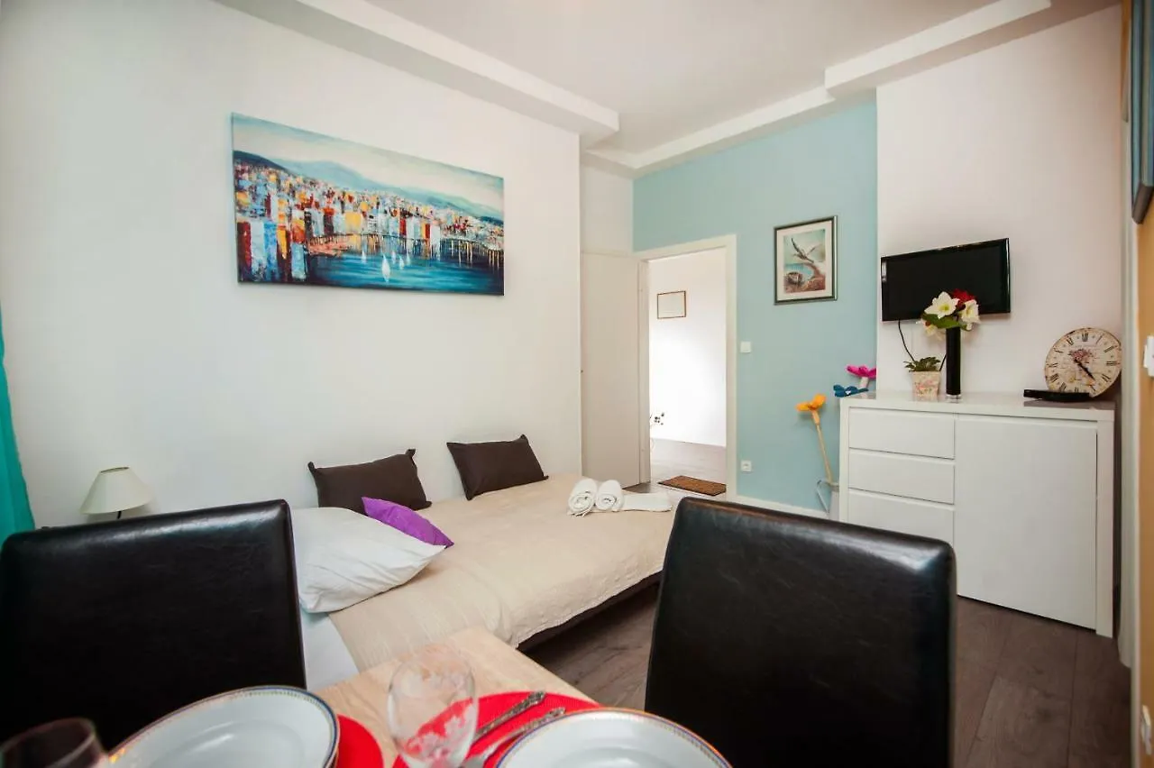 Apartment Simone Split