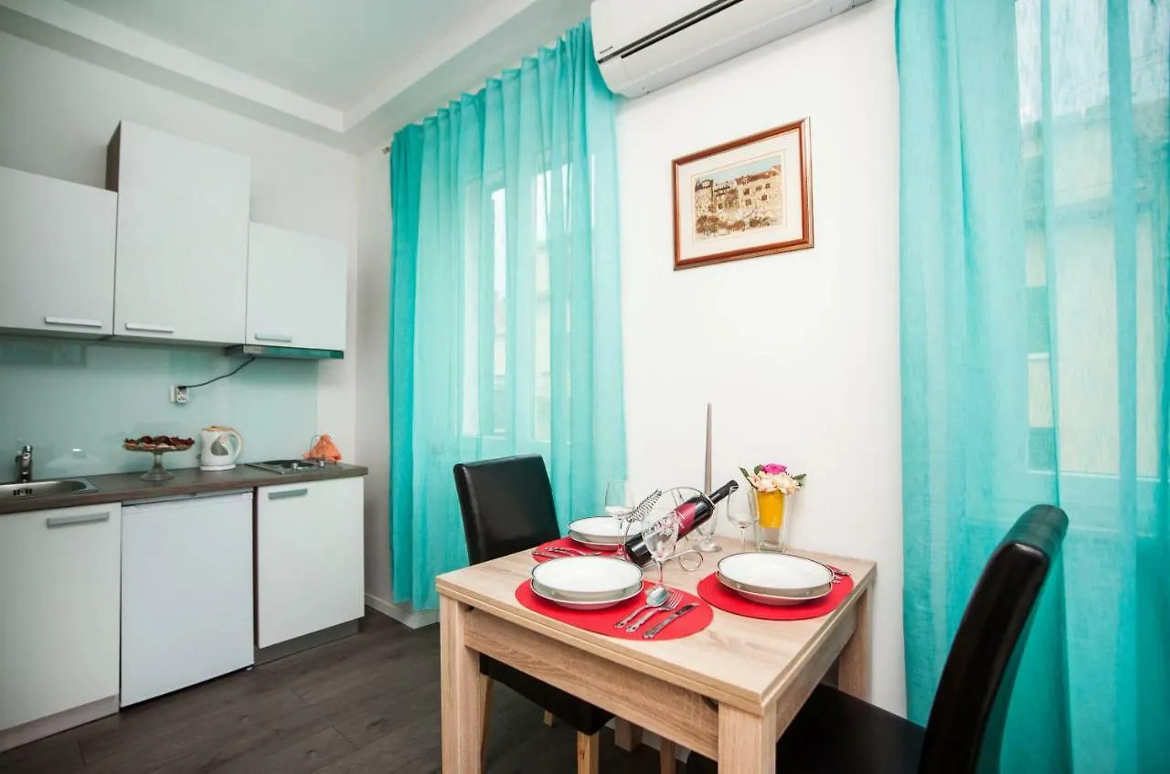 Apartment Simone Split 0*,  Hırvatistan